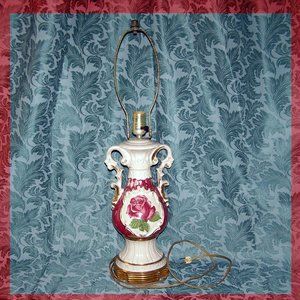 💡 RARE Working Antique 1940s Victorian Style Ceramic Rose Urn LAMP BASE by…